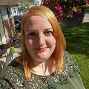 Meet your Posher, Stefanie